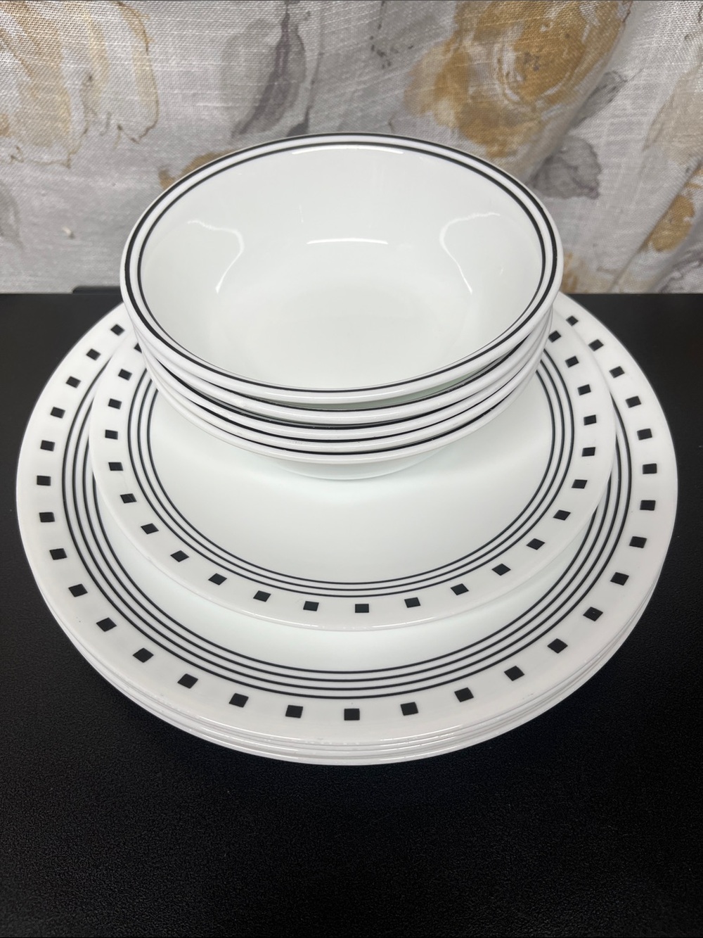 11pc Corelle City Block White Dinnerware Set with Black Geometric Band Set